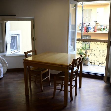 Apartamento Il Nido Di Sant'Anna Génova Exterior foto