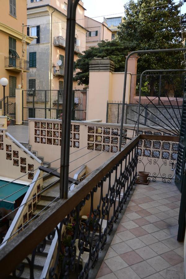 Apartamento Il Nido Di Sant'Anna Génova Exterior foto